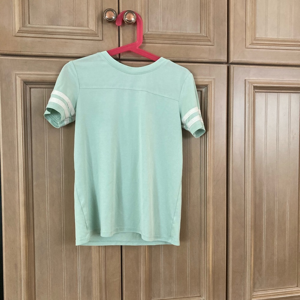 I am selling goo t shirts that weren’t worn a lot